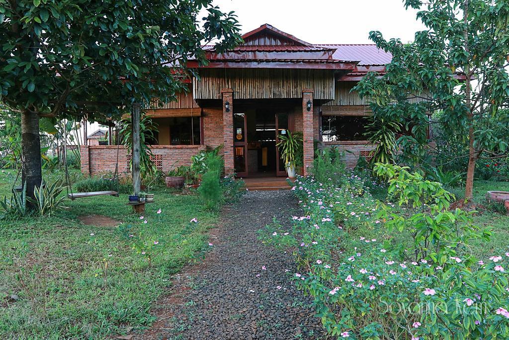 Green Plateau Lodge Banlung Εξωτερικό φωτογραφία